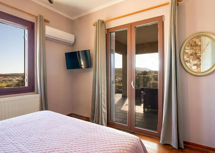 Holiday home Stathatos