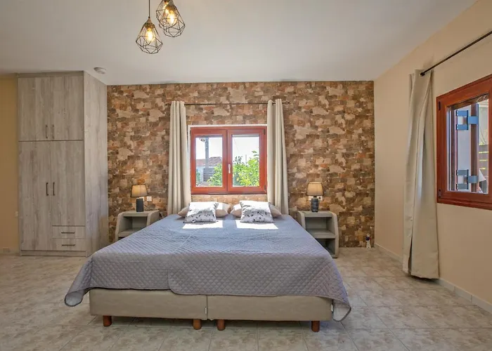 Stathatos Holiday home *